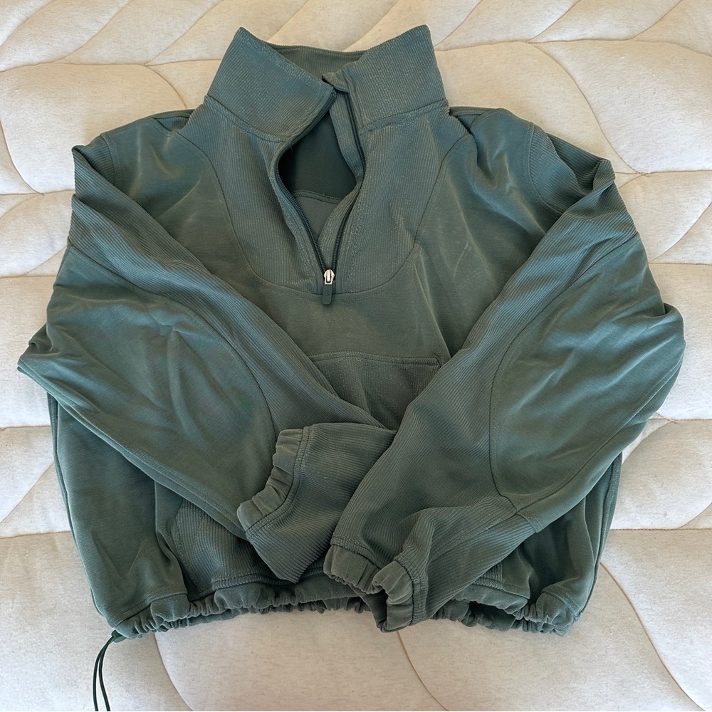 Lululemon Ribbed Detail Soft Stream Half Zip